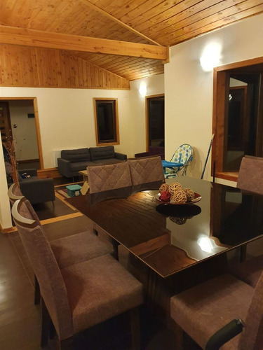 Casa En Venta De 5 Dorm. En Parc Doña Inés Puerto Varas