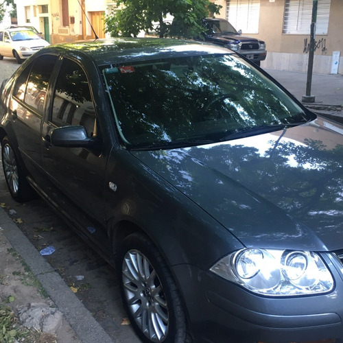 Volkswagen Bora Tela 1.8 Highline T 230 Cv 2009