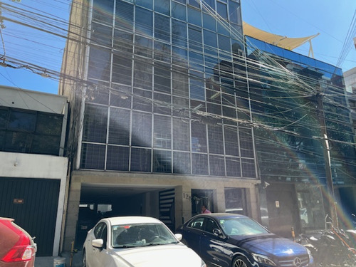 Renta De Oficinas En Polanco, Frente Antara