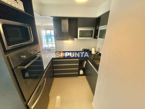 Imagen 9 de 27 de Alquiler Temporario De Apartamento De 2 Dormitorios En Icon Brava