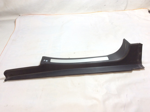 Embellecedor Trasero Derecho Mercedes C230 Mod 2004 Original