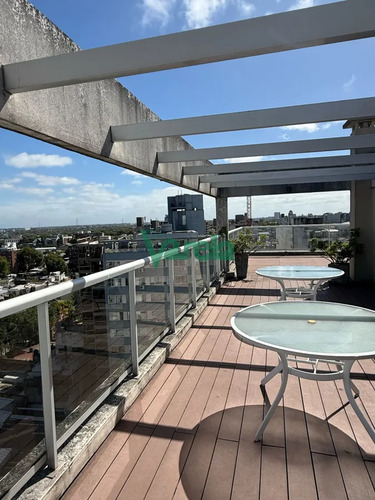 Venta Apartamento 2 Dormitorios 1 Baño Garage Tres Cruces Porteria