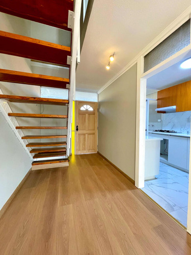 Departamento Ñuñoa Duplex Remodelado 80m2 / 3 Dormitorios