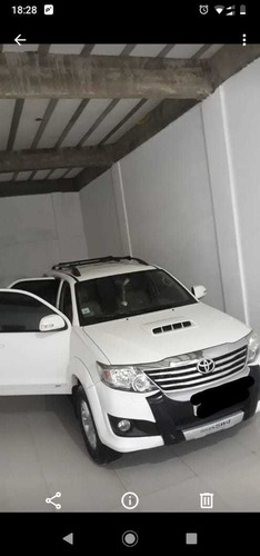 Toyota Sw4 3.0 Srv 7l 4x4 Aut. 5p 171 Hp 2012