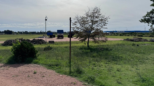 Terreno Logístico Industrial De 44.000 M2 Próx A Ruta 102 Y Ruta 5