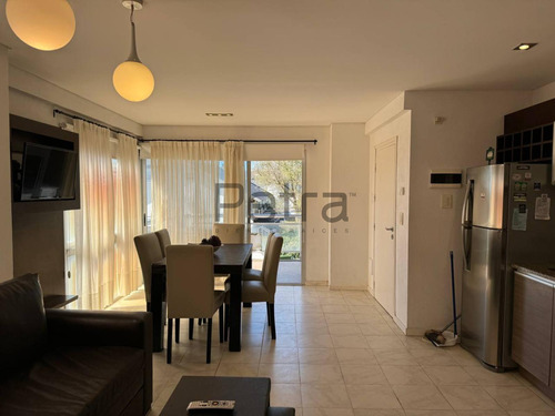 Departamento En Venta En Mar De Ostende A Metros De La Rambla