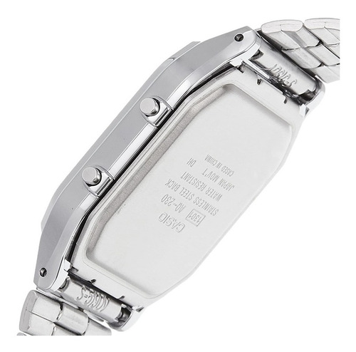 Reloj de pulsera Casio AQ-230 de cuerpo color plateado, analógico-digital, fondo negro y gris, con correa de acero inoxidable color plateado, agujas color plateado, dial plateado y negro, minutero/segundero plateado, bisel color plateado