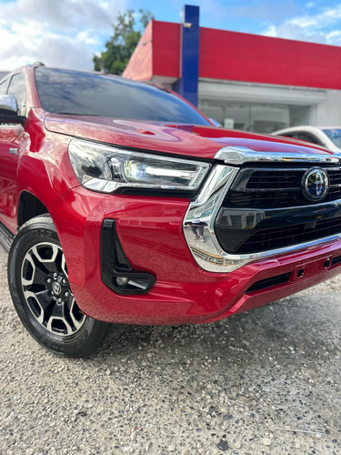 Toyota Hilux Srv 2023
