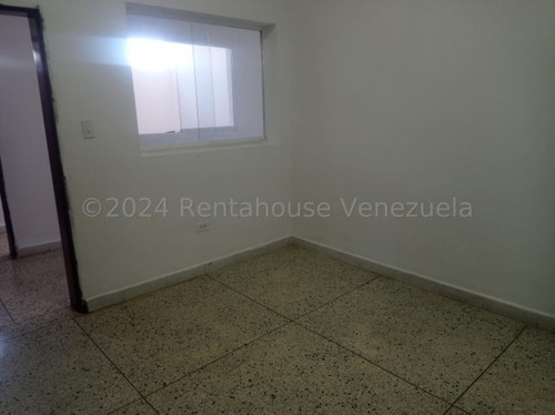 Milagros Inmuebles Apartamento Alquiler Barquisimeto Lara Zona Centro Economica Residencial Economico Código Inmobiliaria Rent-a-house 25-5187
