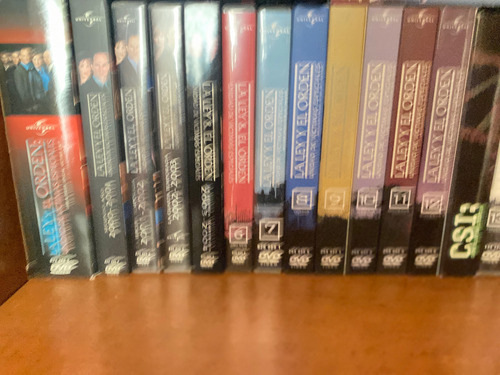 Colección Dvd La Ley Y El Orden Uve 14 Temporadas (Usado)