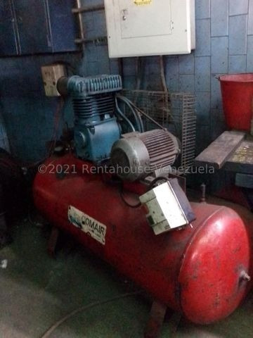 Imagen 6 de 10 de Tibizay Diaz Vende Negocio Los Rosales 22-2855 0414-412-02-53