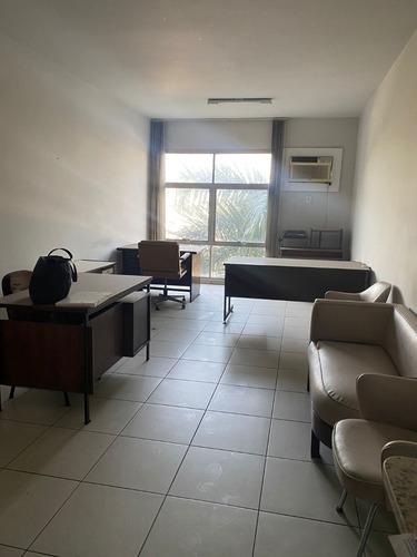 Sala Comercial Bolsa De Generos Alimenticios Do Estado Do Rio Do Rj