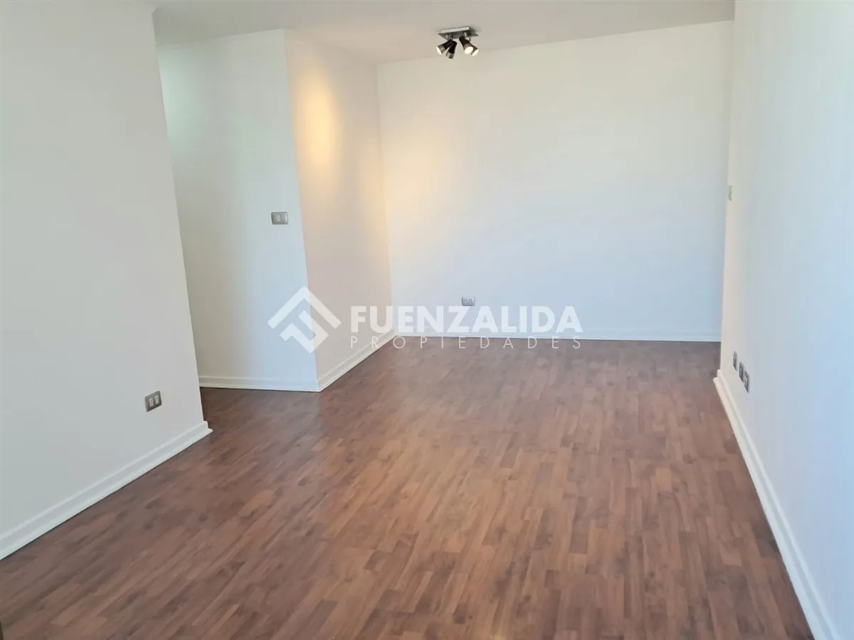 Imagen 3 de 28 de Departamento En Arriendo De 2 Dorm. En Santiago