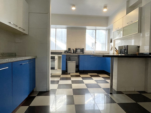 Gran Departamento Con Vista Al Parque Forestal