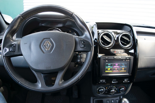 Renault Duster Oroch Outsider Plus 2.0 Griff Cars