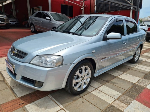 Astra Sedan 2.0 Mpfi Advantage Sedan 8v Flex 4p Manual