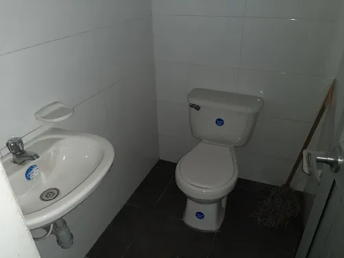 Alquiler Local En La Avenida Centenario, Manizales Cod 7400883