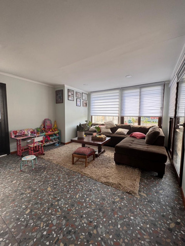 En Venta Casa, Condominio Las Mercedes, Machalí