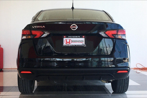 Imagen 5 de 15 de Nissan Versa Advance Cvt 2020