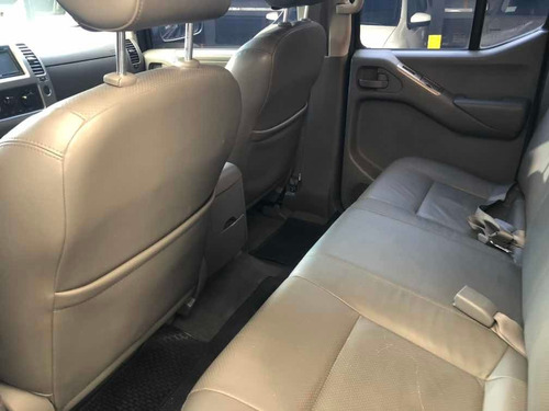 Nissan Frontier 2011 2.5 Le Cab Doble At 4x4