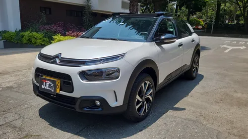 Citroën C4 Cactus 1.6 Shine Turbo Aut