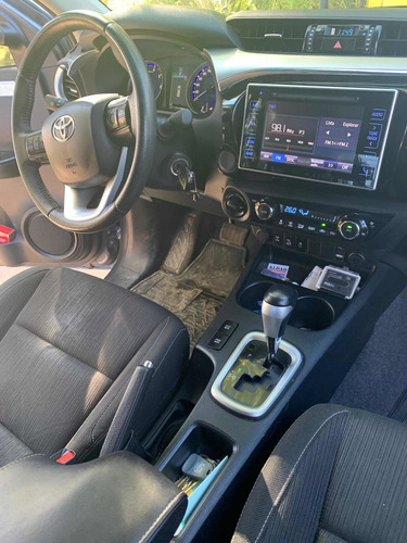 Toyota Hilux 2.8 Cd Srv 177cv 4x4 At 2016