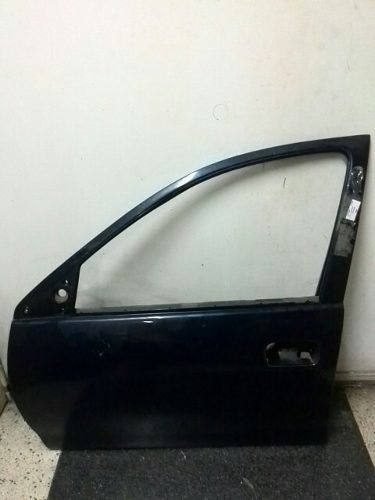 Puerta Delantera Izquierda Chevrolet Corsa 96-04 Usada