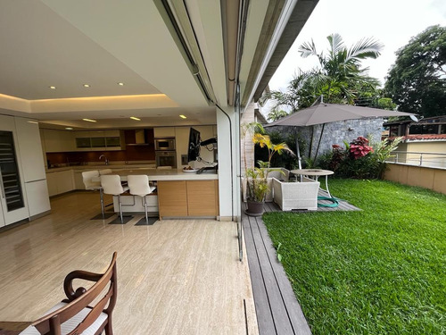 Exclusivo Y Exquisito Apartamento Duplex En Los Palos Grandes Cerca Cota Mil