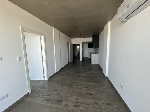 Departamento A Estrenar 2 Amb Con Balcon Terraza Monte Castro