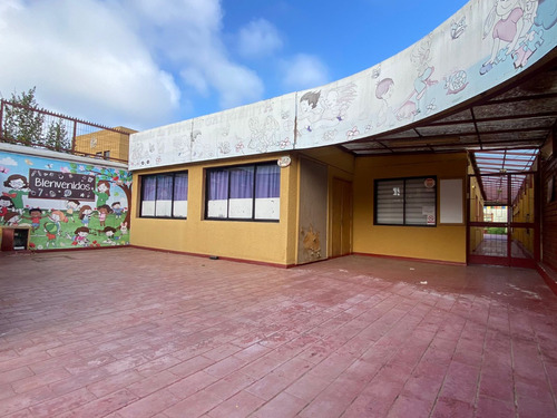 Jardin Infantil Y Terrenos Colindantes