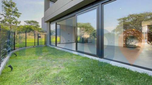 Casa Nueva En Venta En Altozano