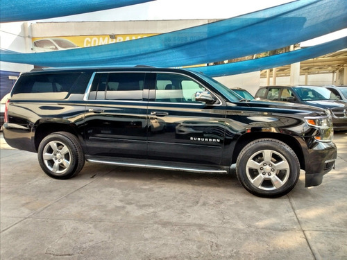 Imagen 9 de 15 de Chevrolet Suburban 2017 5.4 Premier Piel 4x4 At