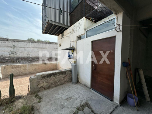 Se Vende Casa Con Gran Terreno En Santa Rosa De Jauregui