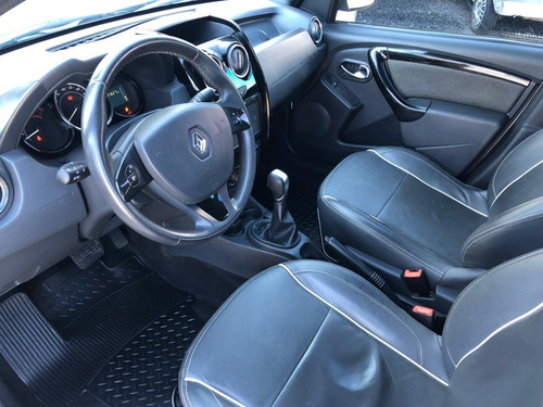Renault Duster Oroch - 2016/2017 2.0 16v Flex Dynamique 4p