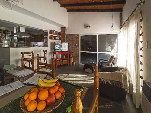 Venta - Casa - Los Pinos, Granadero Baigorria