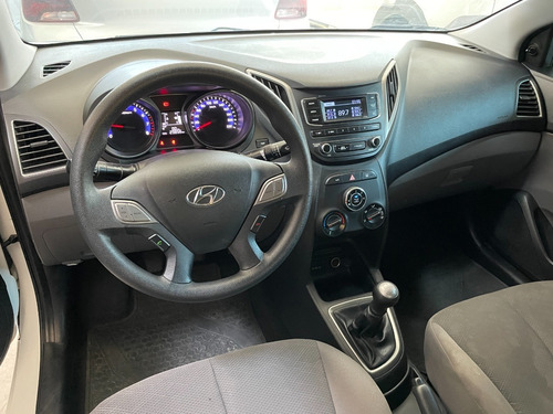Imagem 6 de 11 de Hyundai Hb20s 1.0 Flex Unique Completo 2019 Rmotors