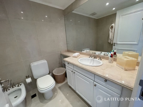 Imagen 13 de 30 de Piso Alto En Le Jardin, 3 Suites Más Dependencia