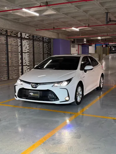 Toyota Corolla Híbrido 2023
