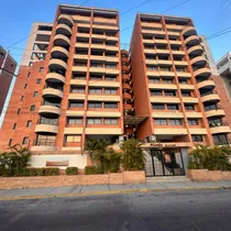 Comprar Se Vende Apartamento En Conjunto Residencial Nicole Suites - Lecheria Calle Arismendi
