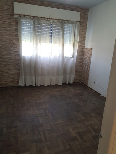 Imagen 3 de 12 de Amplia Y Cómoda Casa En Ph, En Muy Buena Ubicación