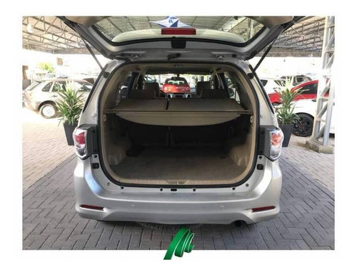 Imagem 6 de 11 de Toyota Hilux Sw4 Sr 4x2 2.7 16v