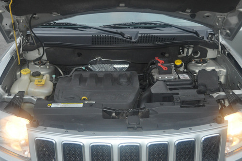 Jeep Compass 2.0 Sport 2012 Automatico 5p