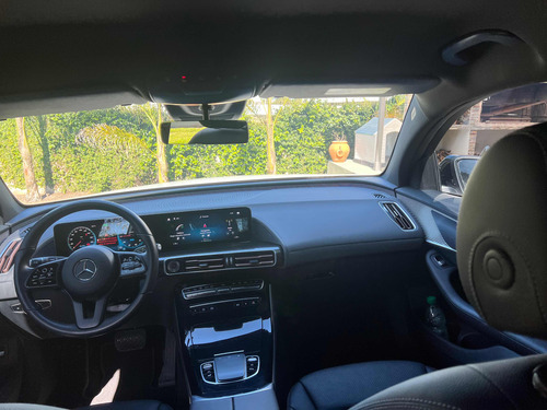 Imagen 18 de 25 de Mercedes-benz Eqc400 4 Matic Igual A 0km!!!posible Permuta