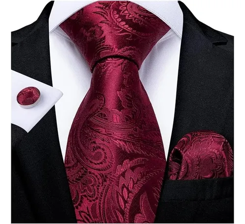 Traje negro corbata guinda new arrivals