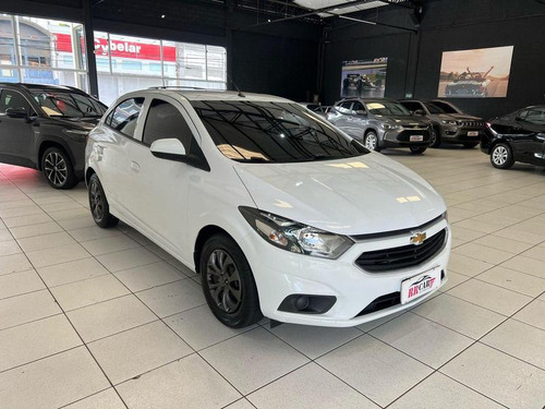 Chevrolet Onix 1.0 Lt 8v Flex 4p Manual
