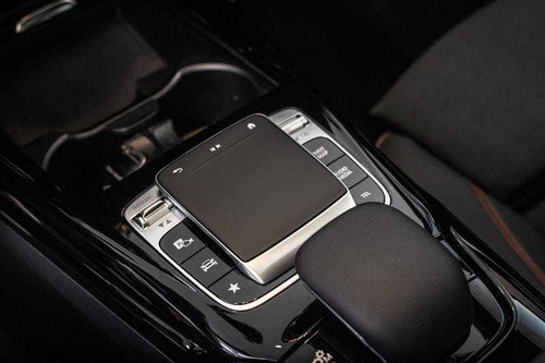 Imagem 10 de 15 de Mercedes-benz A35 Amg Sedan 2.0t 4matic 306cv C/teto/2020