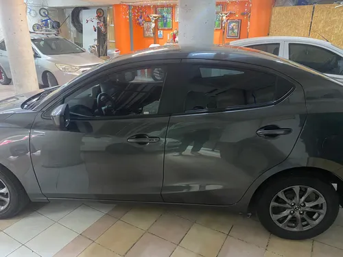 Mazda Mazda 2 1.5 I Sport Sedan Mt