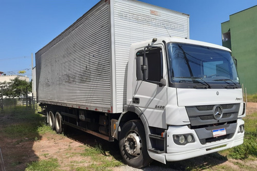 Atego 2426 - Bau 18 Pallets C/ Plataforma