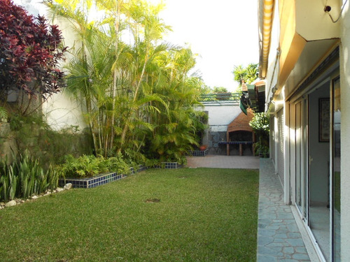 Imagen 10 de 30 de Venta Casa 2 Niveles, Hermosa, Cómoda, Impecable. Calle C Tepuy Caurimare.