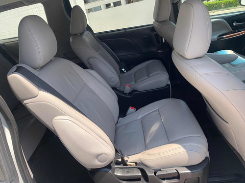 Imagen 6 de 12 de Toyota Sienna 3.5 Limited At 2016